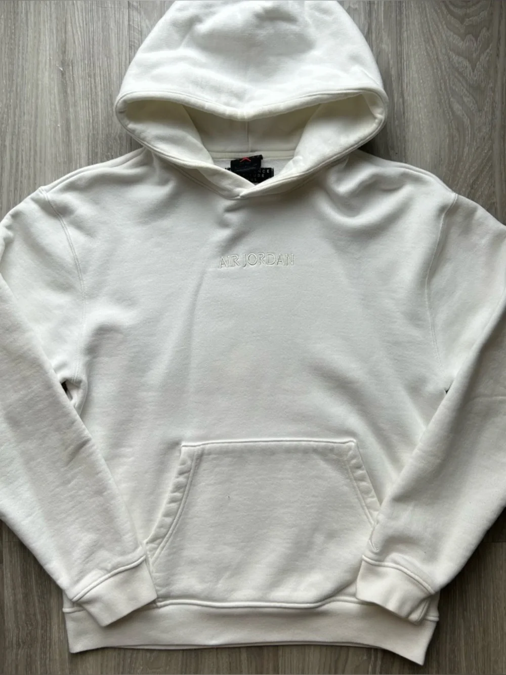 Jordan Heavyweight Wordmark Hoodie in Classic White (Small)